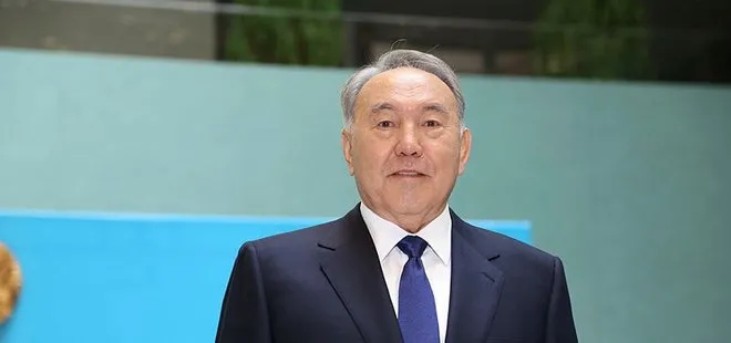 Nursultan Nazarbayev yeni Kazak alfabesini onayladı