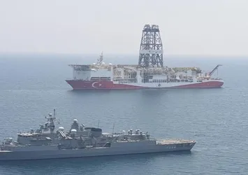 Rumlar tedirgin! Akdeniz'de "Türk üçgeni"