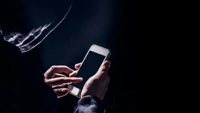 Telefonda verdiği cevap hayatını kabusa çevirdi!