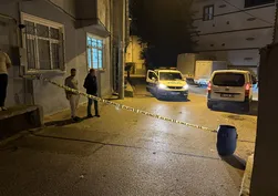 Bursa'da sokak ortasında kanlı hesaplaşma! Tartıştığı kişiyi bacağından vurup kaçtı
