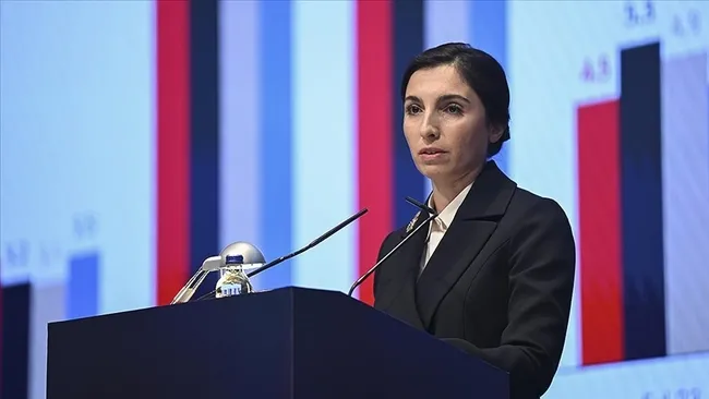 merkez-bankasi-neden-hedefte-hafize-gaye-erkandan-tepki-asilsiz-haberler-asla-kabul-edilemez-1705608211437.jpg Merkez Bankası neden hedefte? Hafize Gaye Erkan’dan tepki: Asılsız haberler asla kabul edilemez - 2