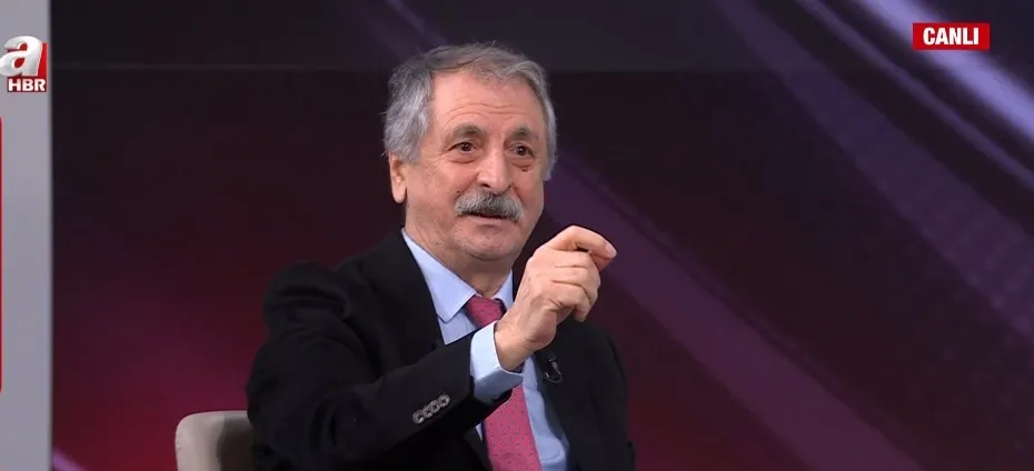 orta-doguda-elektronik-kiyamet-a-haberde-carpici-detay-emp-bombasi-iddiasi-1777149984320.jpg Hürmüz Boğazı ABD'nin sonu mu olacak? (Fotoğraf: ahaber.com.tr - ekran görüntüsü)