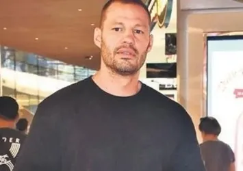 Avatar Atakan oğlu Aslan'la görüntülendi