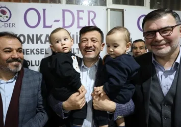 Hamza Dağ İzmirli ailenin yardımına koştu! Bebekleri sağlığına kavuşan annenin sözleri göğüsleri kabarttı