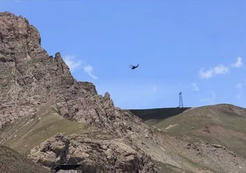 Hakkari'de helikopter hareketliliği