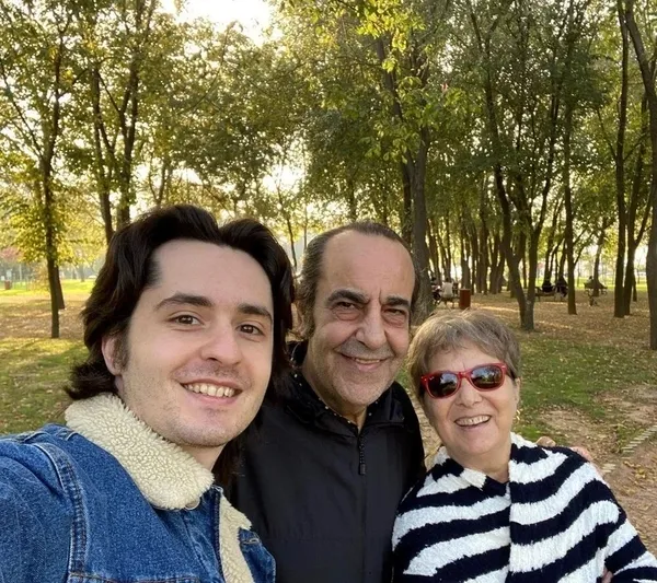 Özkan Uğur’un oğlu Alişan Uğur duygulandırdı: Öldüğüne hala inanamıyorum