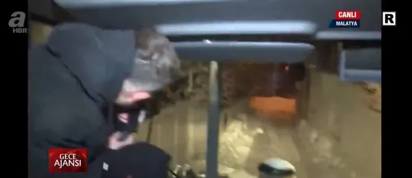 1642623684295.jpg Kar kalınlığı 50 santimetre! TIR'lar yan döndü askeri vinçler devrede! A Haber muhabirleri yoğun kar yağışının olduğu bölgelerden aktardı - 4