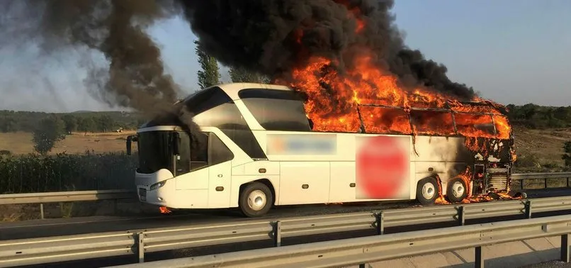 Son Dakika Bursa Izmir Karayolunda Yolcu Otobusu Yandi