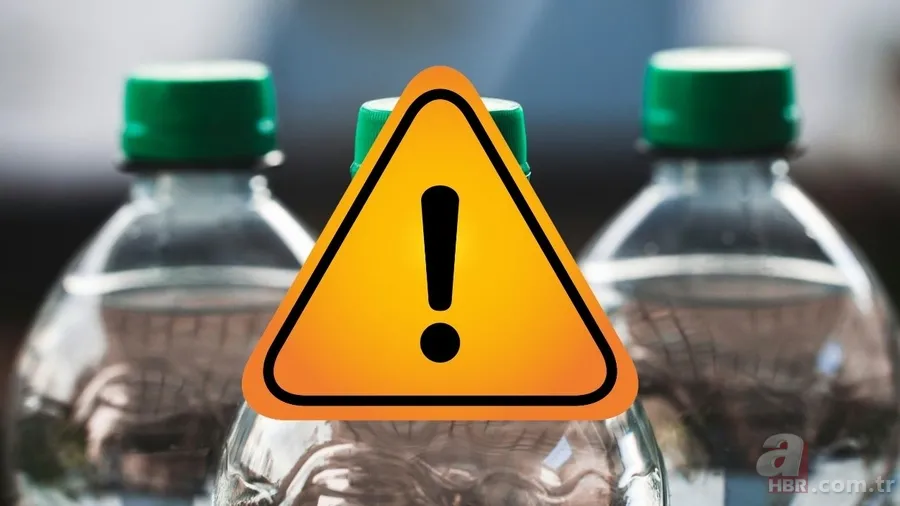 Pet şişeden su içenler dikkat! Riski duyan bir daha elini süremeyecek 1