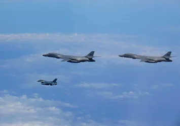 ABD’den Kuzey Kore’ye gözdağı