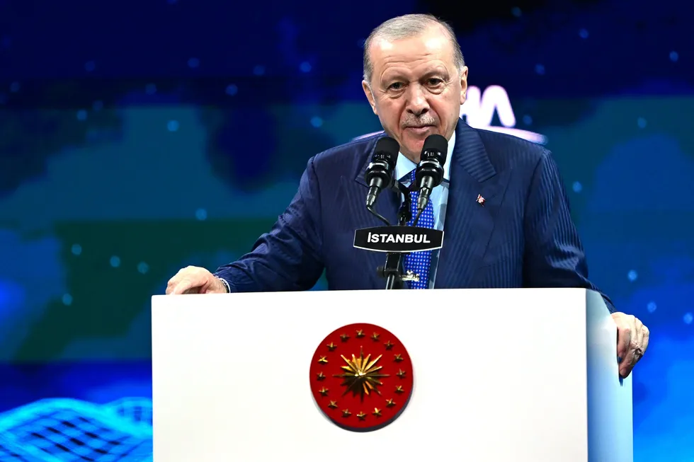Başkan Erdoğan'dan SAHA EXPO 2026'dan açık mesaj: Ülkemize göz dikenin bileğini bükeriz - 3