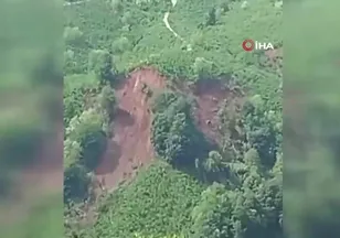 Ordu'da heyelan anı kamerada