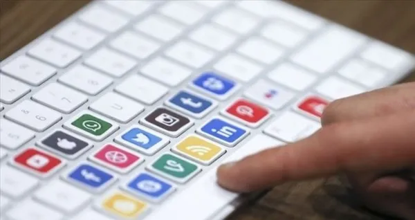 sansur-degil-guvence-getiriyor-dezenformasyonla-mucadele-yasasinda-8-onemli-ana-baslik-1665048284196.jpg Dezenformasyonla Mücadele Yasası’nda 8 önemli ana başlık! 30 ülkede dezenformasyon yasası yürürlükte - 2