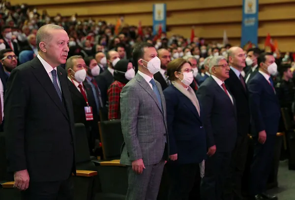 baskan-erdogandan-ankara-il-danisma-meclisi-toplantisinda-son-dakika-aciklamalari-1646325135131.jpg