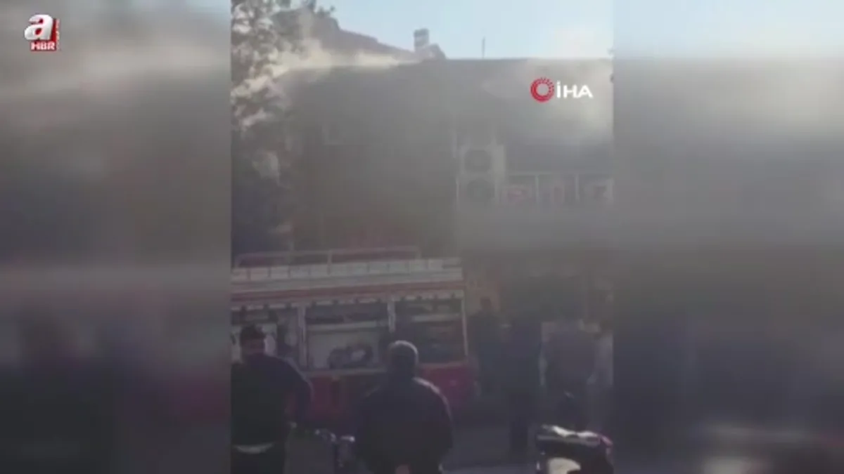 Elazığ'da iş yerinde çıkan yangın paniğe neden oldu