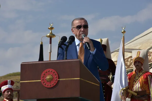 Son dakika: Malazgirt’in 951. yılı kutlamaları! Başkan Recep Tayyip Erdoğan’dan önemli açıklamalar | Sınır ötesine operasyon sinyali