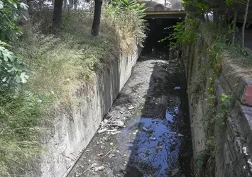 İstanbul'da vatandaşı isyan ettiren olay! Kötü koku her yere yayıldı