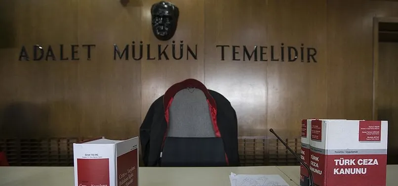 Darbeci albayın hakim eşi tutuklandı