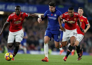 Chelsea, Manchester United'ı tek golle geçti