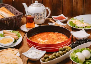 Beyin sağlığını bozan alışkanlık: Kahvaltıyı böyle geçiştirmek zihni yoruyor, odağı düşürüyor