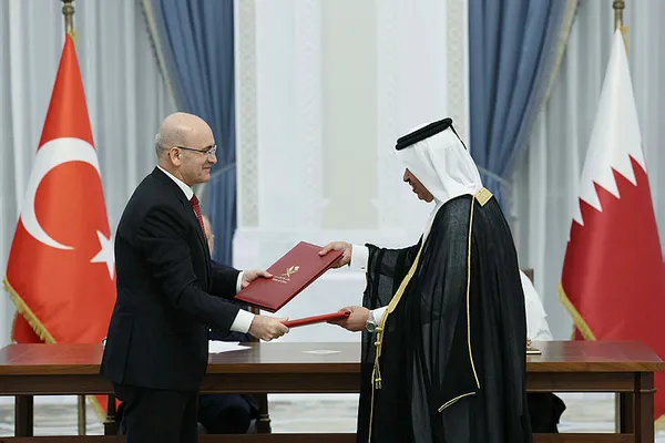 Başkan Recep Tayyip Erdoğan'dan Katar'da diplomasi zirvesi! 12 kritik anlaşma imzalandı - 3