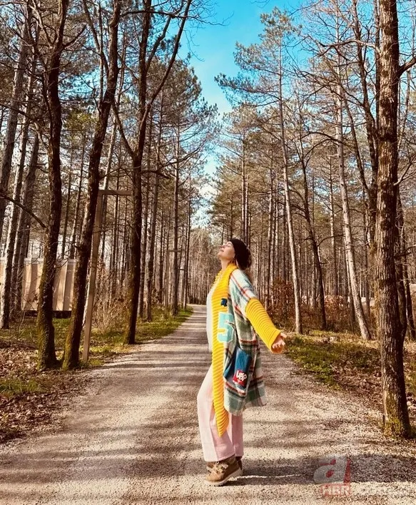 Kuruluş Osman'ın Malhun Hatun'u Yıldız Çağrı Atiksoy karnı burnunda halini paylaştı! Berk Oktay'ın eşine rol arkadaşı Özge Törer... 7