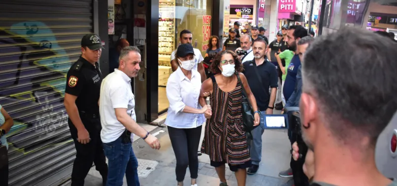 Terörist anmasında HDP'li yönetici gözaltına alındı