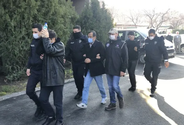 OHAL Komisyonu FETÖ'nün tüm planlarını ortaya çıkardı! İşte örgütün ilk hedefi - 3