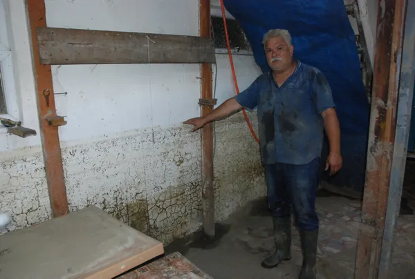 bartindaki-sel-felaketinde24-bin-tavuk-telef-oldu-1629529441805.jpg Bartın'daki sel felaketinde 24 bin tavuk telef oldu - 5