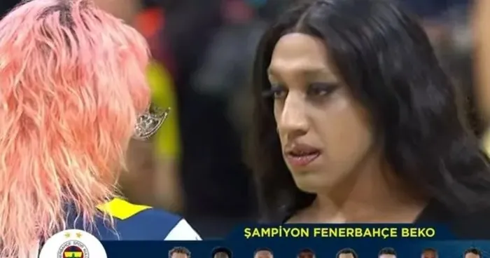 Fenerbahçe’de travesti krizi! Kutlamalardaki o anlar sosyal medyada gündem oldu