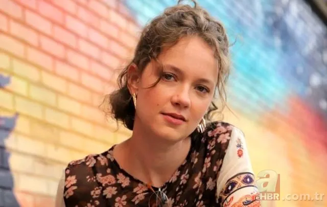 Ece Çeşmioğlu kimdir? Taner Ölmez sevgilisi Ece Çeşmioğlu kimdir, kaç yaşında? 1