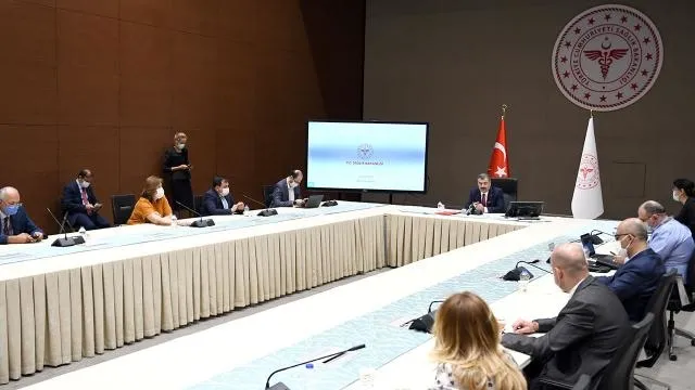 Bilim Kurulu Sağlık Bakanı Fahrettin Koca başkanlığında toplanıyor! Açıklama yapılacak - 2