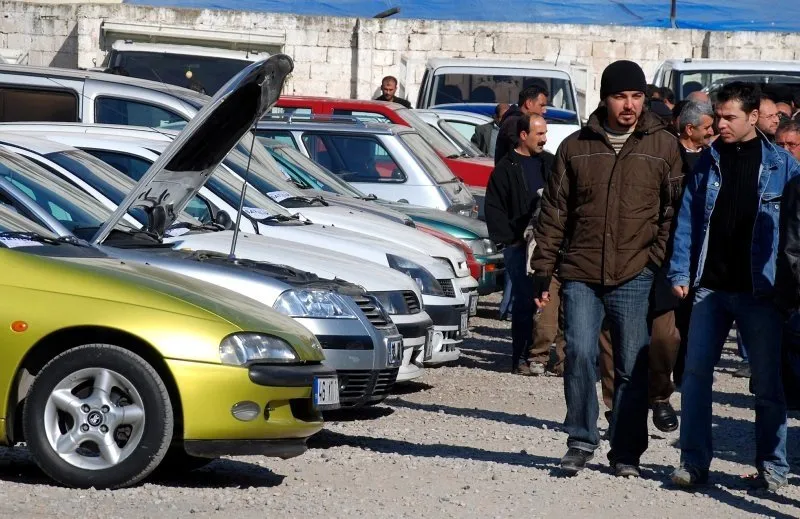 En Ucuz Ikinci El Arabalar 2 El Otomobil Fiyatlari Ne Zaman Dusecek Piyasa Sokta Telefonlar Bile Calmiyor