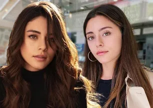 "Tıpatıp aynısı" Sıla Türkoğlu'nun annesiyle benzerliği şaşkına çevirdi! 