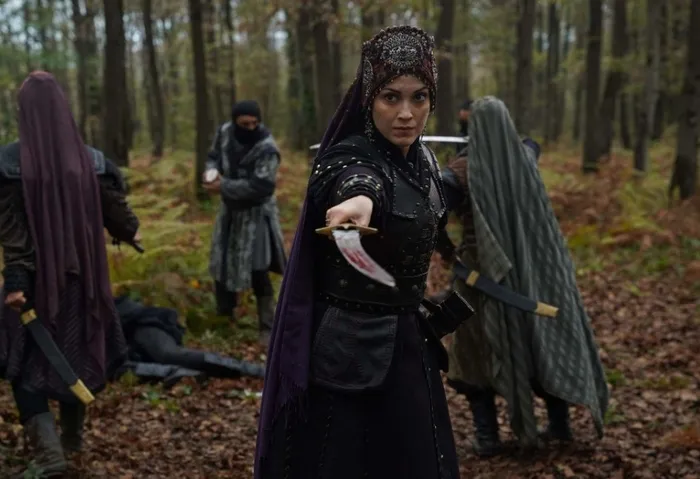 sabahtan-aksama-atv-izlendi-kurulus-orhan-nefes-kesti-1763030040421.jpg Kaynak: ATV