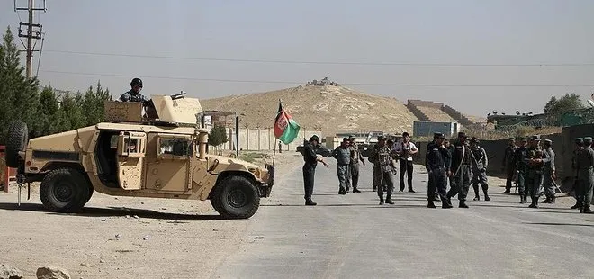 Afganistan’da bombalı saldırı: Bir general ve 3 koruma hayatını kaybetti