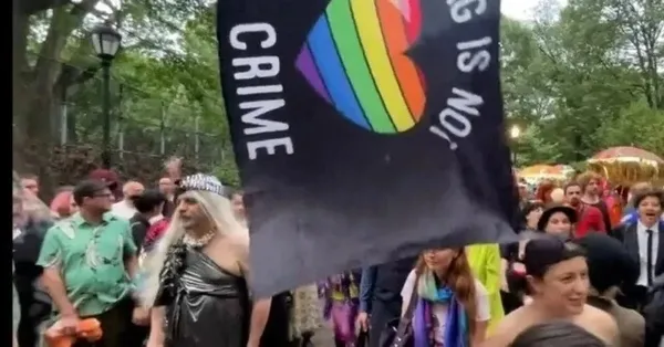 Rusya’dan ’TOP’lu kıyım! Rusya Adalet Bakanlığı LGBT terörünü resmi olarak yasakladı