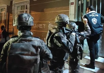 'Yolyemezler Çetesi'ne şafak baskını! 51 şüpheli gözaltına alındı