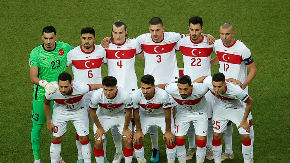 Türkiye Cebelitarık maçı | Stefan Kuntz ilk 11'ini belirledi