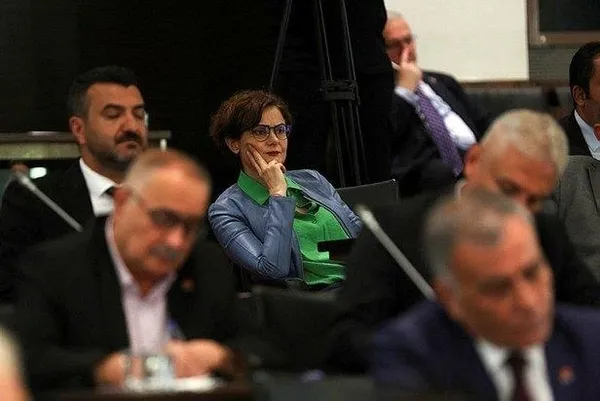 CHP’de 81 il başkanından Kemal Kılıçdaroğlu’na destek! Ekrem İmamoğlu’na bay bay dediler! İmamoğlu’ndan ilk tepki