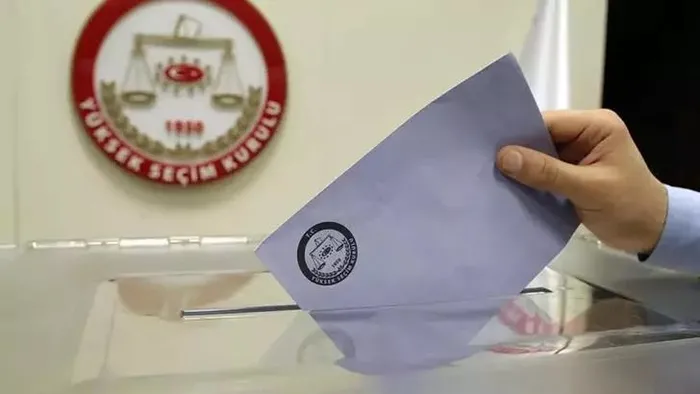 orduda-iyi-partinin-itirazlari-yeniden-sayim-yapildi-ak-partinin-oyu-artti-1712517177369.jpeg Ordu’da İYİ Parti’nin itirazları yeniden sayım yapıldı! AK Parti’nin oyu arttı - 1