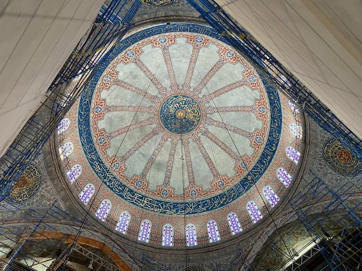 Sultanahmet Camii’nde hummalı çalışma! Sona gelindi! İşte son görüntüler