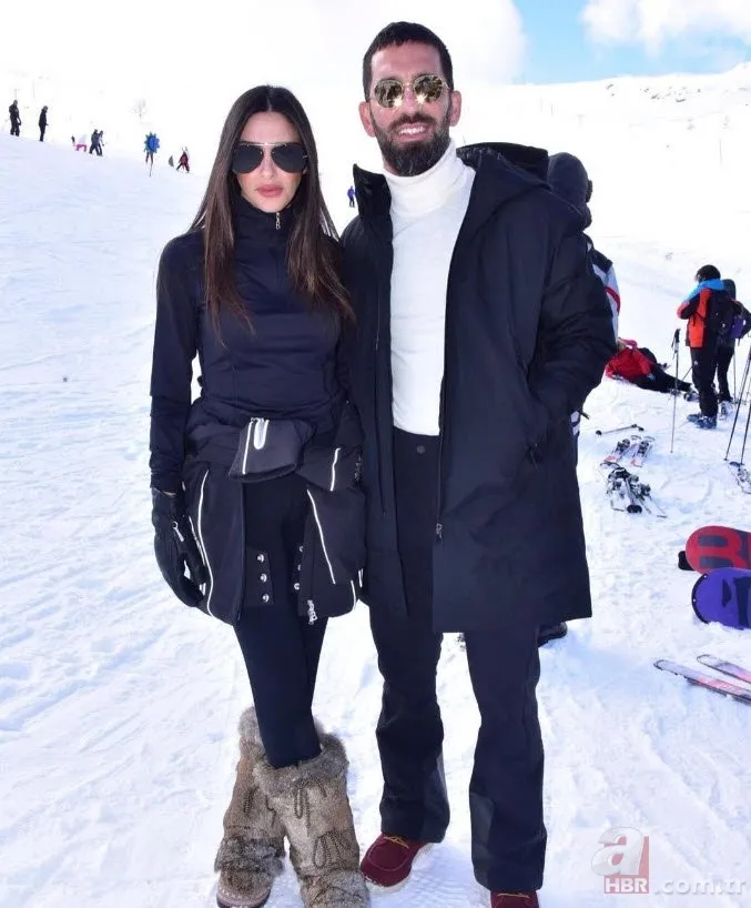 42 milyon lira ödemişti! Arda Turan ultra lüks aracıyla tura çıktı 1