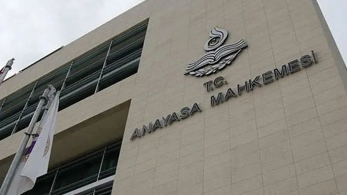 Son dakika: HDP’ye kapatma davasında flaş gelişme! İlk incelemeyi tamamlayan AYM Raportörü davanın kabulünü talep etti