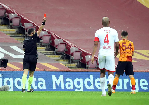 Son dakika: Süper Lig 16. hafta karşılaşması Galatasaray 0-0 Antalyaspor MAÇ SONUCU