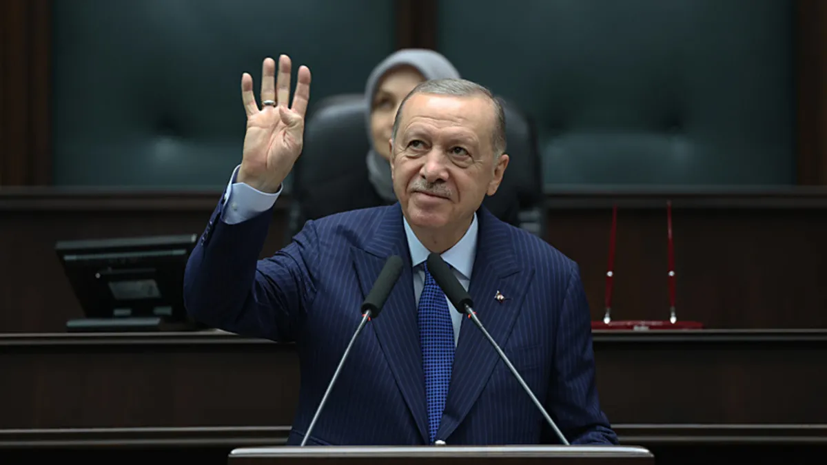 Başkan Erdoğan: Suriye devrimini üfleyerek söndüremezsiniz