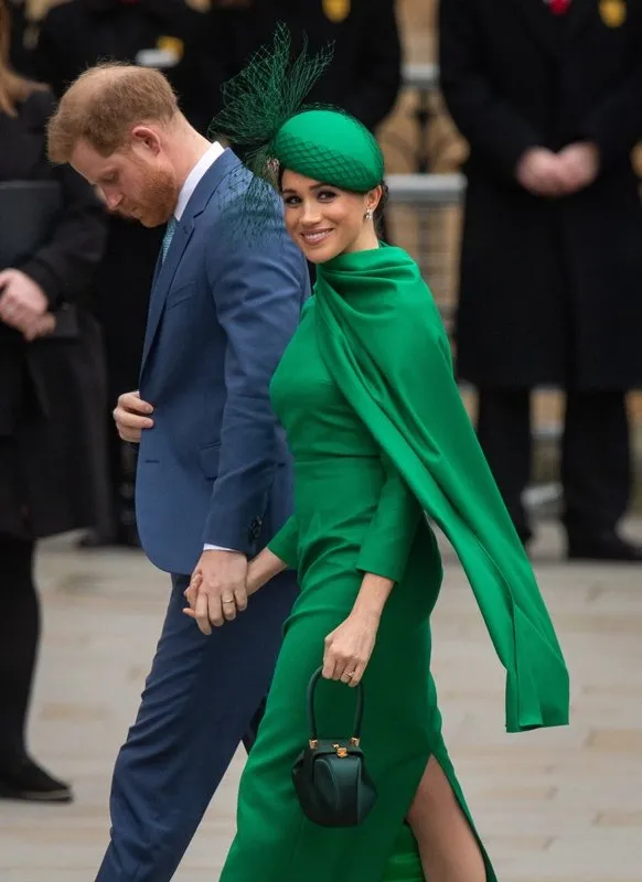 Prens Harry bu kez babası Prens Charles’ı hedef aldı: Bize hep acı çektirdi