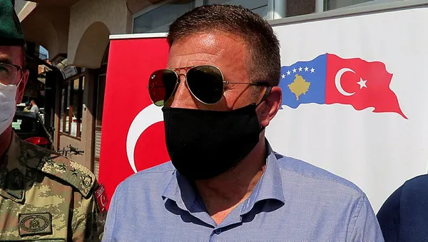 Türk askeri Kosovalı çocukları sevindirdi - 5