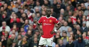 Beşiktaş’ın yeni transferi Bailly’nin geliş saati belli oldu
