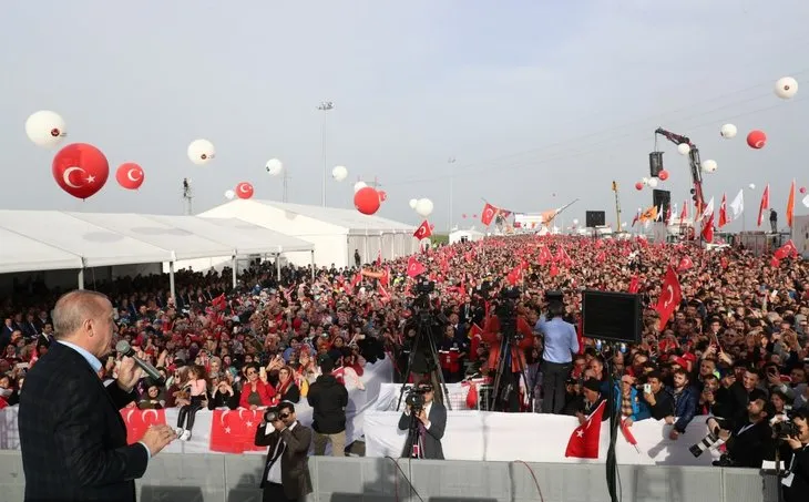 Başkan Erdoğan kurdeleyi kesip otomobille yolu test etti! Kuzey Marmara Otoyolu Kınalı-Odayeri Kesimi açıldı...